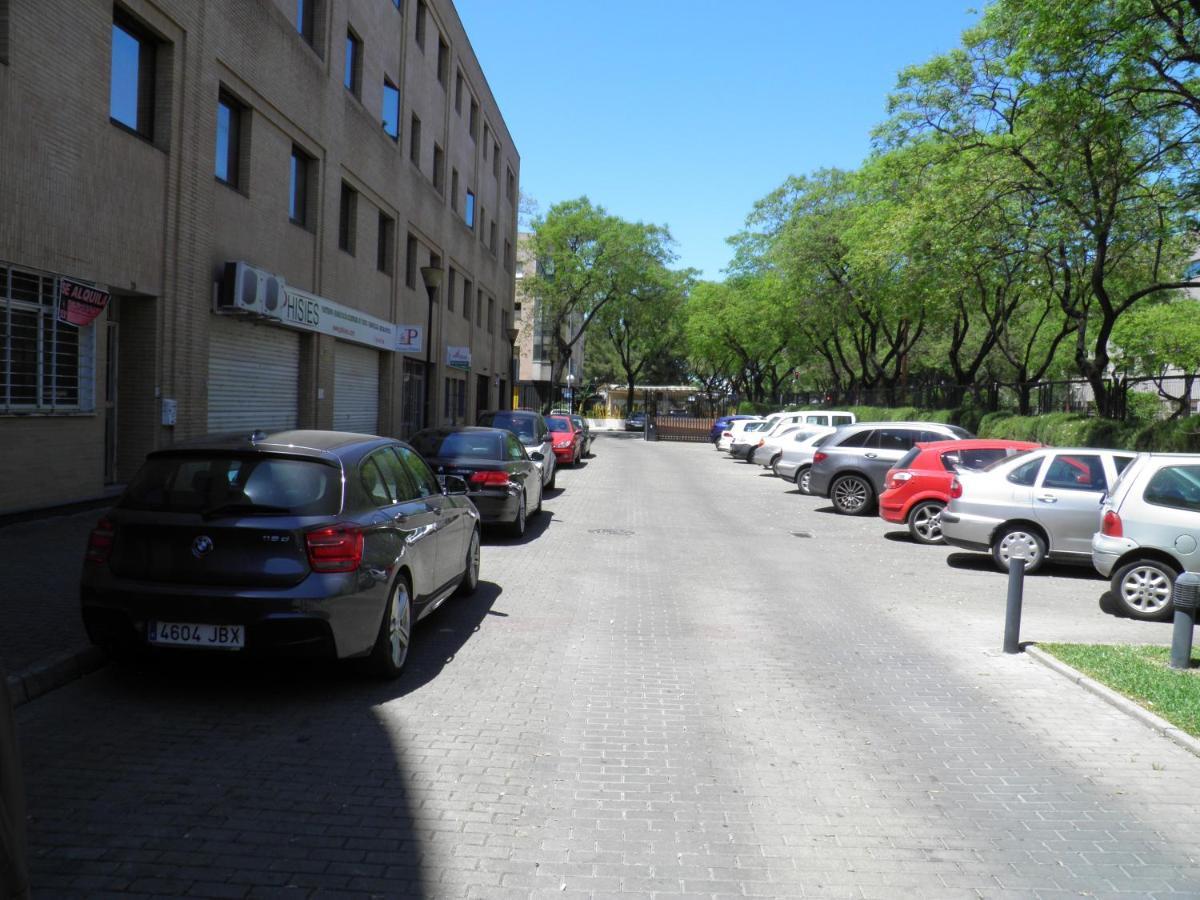 Apartamento Fibes-Congresos Parking Gratis Sevilla Exterior foto